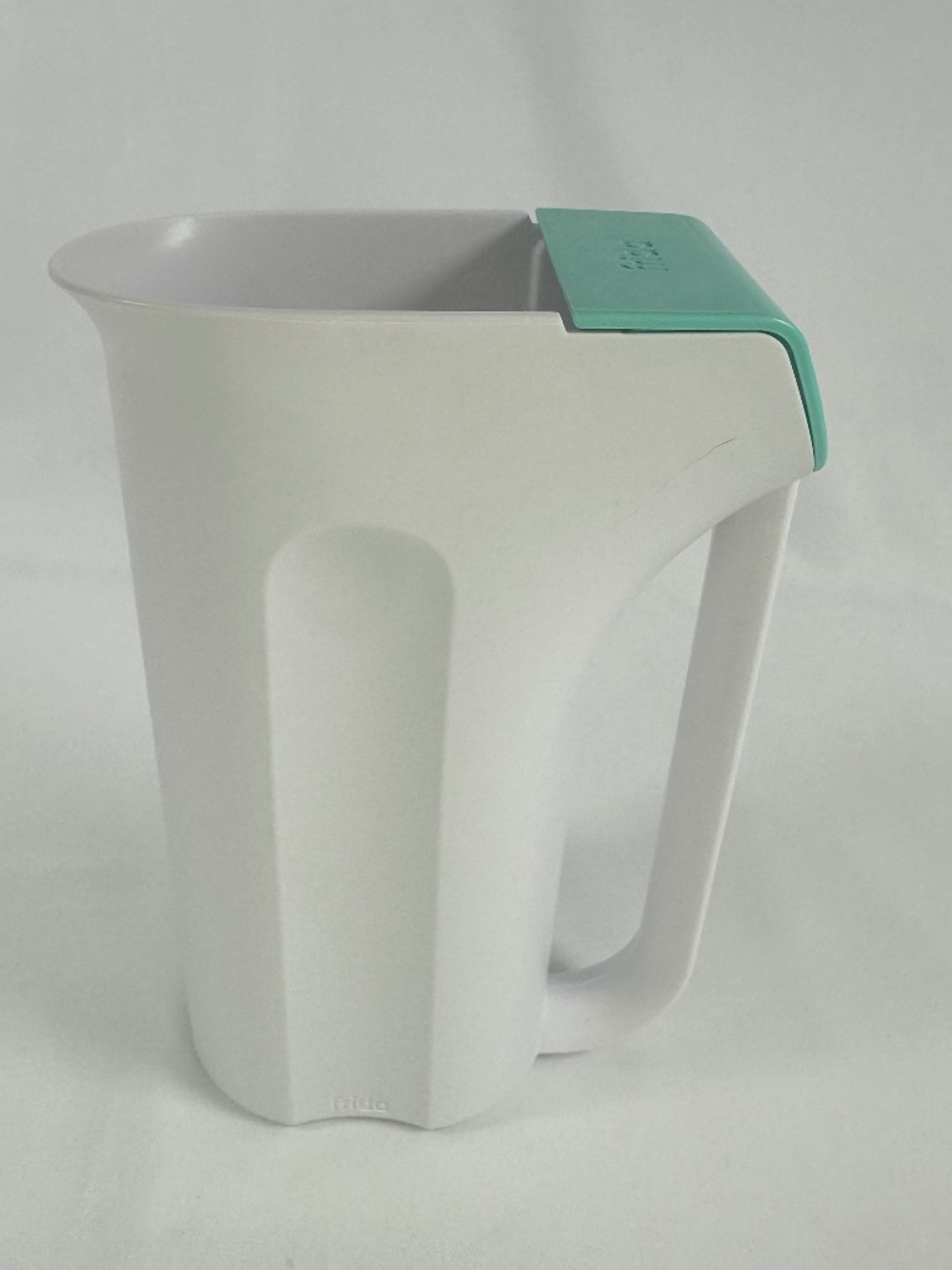 Frida Baby Rinse Cup Dual Flow 24 ounces, White and Green
